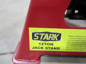 lot 68 image: 12 Ton Jack Stands