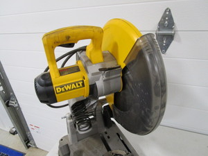 lot 81 image: DeWalt Chop Saw