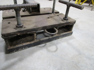 lot 93 image: Hitch Adapter for Forks