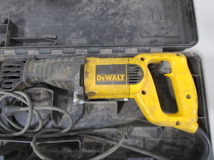 lot 107 image: DeWalt Sawzall
