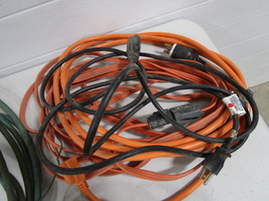 lot 124 image: Extension Chords & Adapters