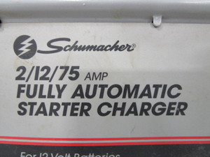 lot 131 image: Battery ChargerBooster (regular & deep cycle batteries)
