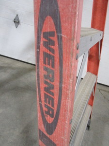 lot 181 image: Werner 8 Duel Sided Fiberglass Ladder