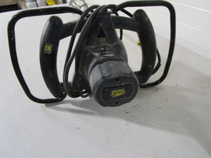 lot 211 image: Electric Mixer