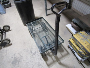 lot 239 image: Garden Wagon