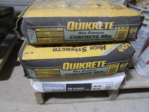 lot 261 image: Pallet of Concrete Products
