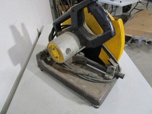 lot 271 image: DeWalt Chop Saw