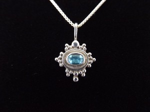 .925 Sterling Silver Oval Cut Blue Topaz Crystal Pendant Necklace