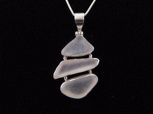 .925 Sterling Silver Asian Themed Druzy Pendant Necklace