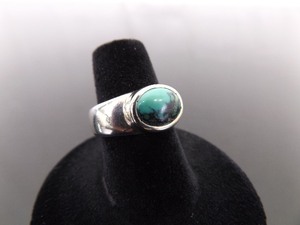 .925 Sterling Silver Green Turquoise Howlite Cabochon Ring Size 6.5