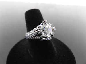 .925 Sterling Silver Faceted Zirconia Accented Ring Size 7