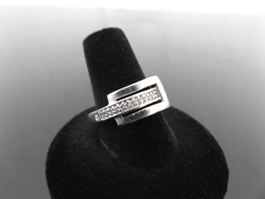 .925 Sterling Silver Zirconia Buckle Ring Size 9