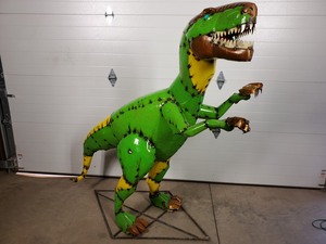 lot 1 image: HUGE 5 12 Ft Handmade Recycled Metal Dinosaur