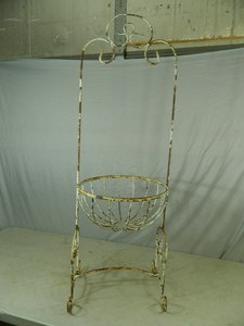 lot 74 image: New Recycled Metal Plant Stand  Trellis