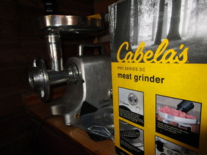 lot 112 image: Cabelas Meat Grinder