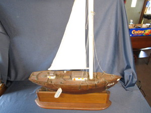 lot 123 image: Wooden Ship Model