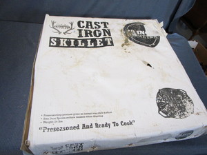 lot 170 image: Cast Skillet 20