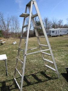 lot 202 image: Step Ladder