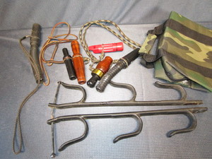 lot 165 image: Gun Mounts, Game Calls