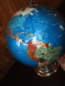 lot 54 image: Inlay Globe