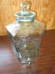 lot 56 image: Beverage Dispenser