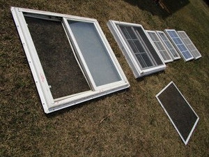 lot 25 image: Windows