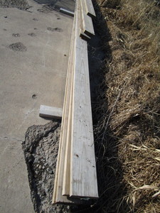 lot 35 image: Lumber 2x6