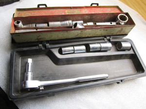 lot 254 image: Craftsman 12 Sockets
