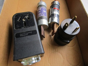 lot 263 image: Electrical