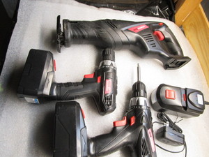 lot 268 image: Cordless 18V Tool Set