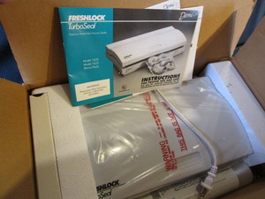 lot 65 image: Vacuum Food Sealer