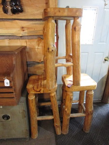 lot 342 image: Cedar Stools