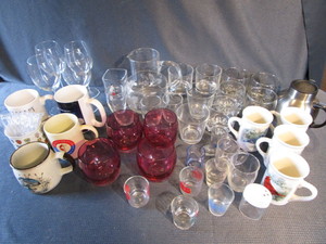 lot 341 image: Glass Sets, Mugs