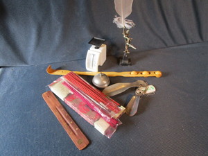 lot 410 image: Incense, Back Scratcher, Bell, Shoe Horns