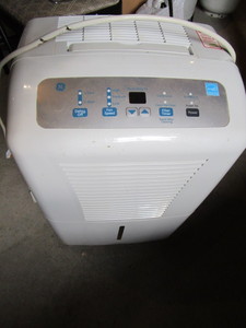 lot 382 image: Dehumidifier