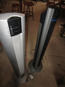 lot 391 image: Tower Fans