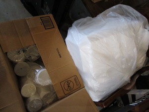 lot 398 image: Foam Cups, Takeout Container