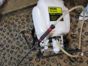 lot 326 image: Back Pack Sprayer