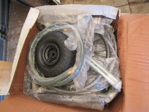 lot 443 image: New Hose Reel Cart
