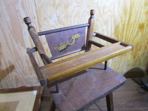 lot 457 image: Doll High Chair