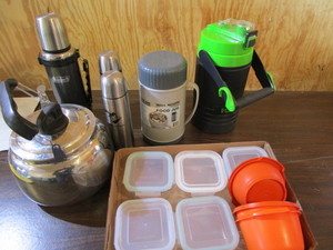 lot 491 image: GlassLock Containers, Tupperware