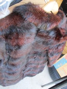lot 494 image: Vintage Mink Coat