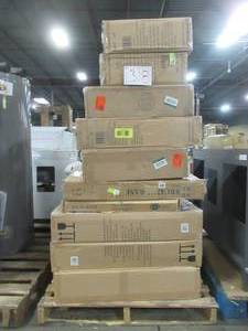 lot 318 image: WHOLESALE MIXED PALLET OF BATHROOM MEDICINE CABINETS
