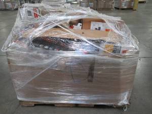lot 111 image: WHOLESALE MIXED PALLET OF MICELLANOUS APPLIANCE REPLACEMENT PARTS, INSTALLATION KITS, WATERFILTERS AND MORE