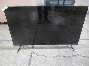 lot 60 image: Samsung 43-inch TU-7000 Series Class Smart TV  Crystal UHD - 4K HDR - with Alexa Built-in  UN43TU7000FXZA, 2020 Model