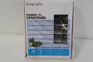 lot 654 image: 20ct Incandescent Outdoor String Lights G40 Clear Bulbs - Room Essentials