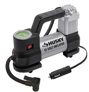 lot 921 image: Husky 12 Volt Tire Ball Inflator