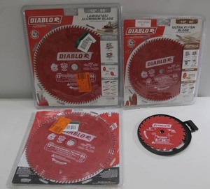 lot 931 image: Lot of 4 Diablo Saw Blades 6 Inch 10 Inch 12 Inch