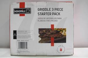 lot 1008 image: Nexgrill Grill Griddle Starter Pack - Squirt Bottle and Roasting Lid