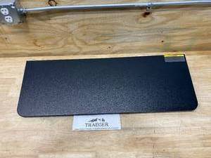 lot 92 image: TRAEGER Pro 780Ironwood 885 Folding Front Shelf